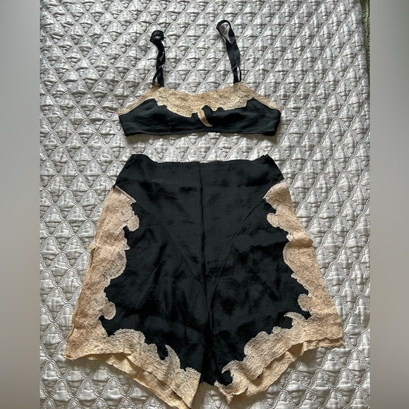 Other - Vintage lingerie set - tap pants and bralette - Size S